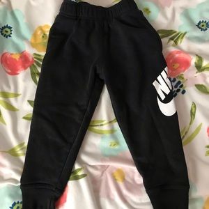 Nike toddler sweats